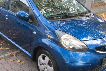 Toyota Aygo (X) 256.000 km 1.950 € Berlin 12357