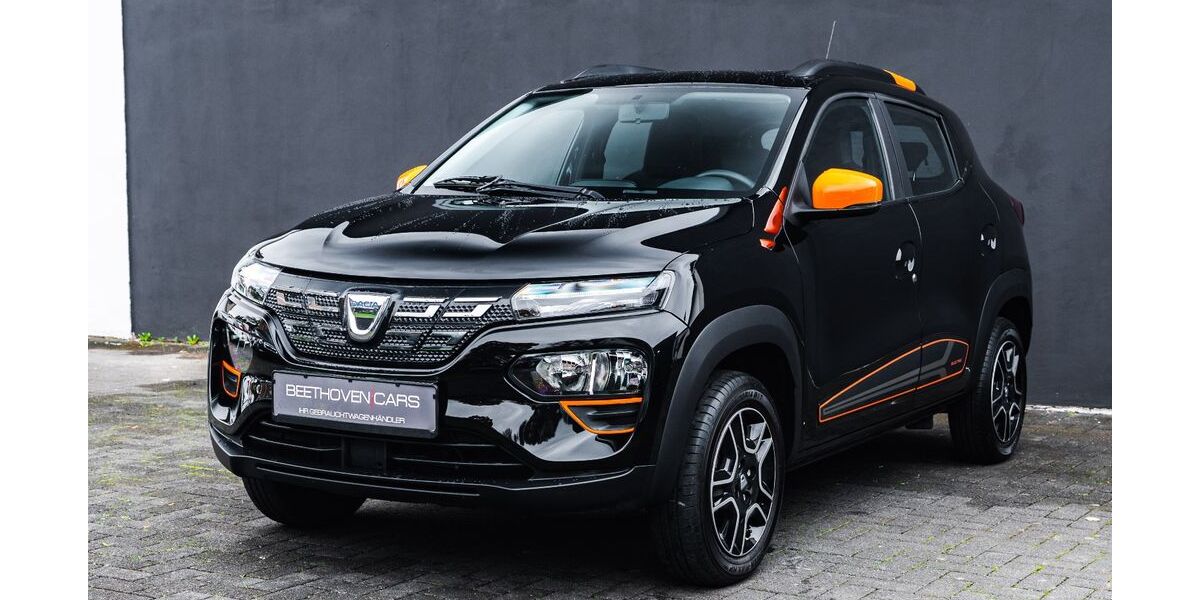 Dacia Spring 25.000 km 9.999 &euro; Solingen 42655