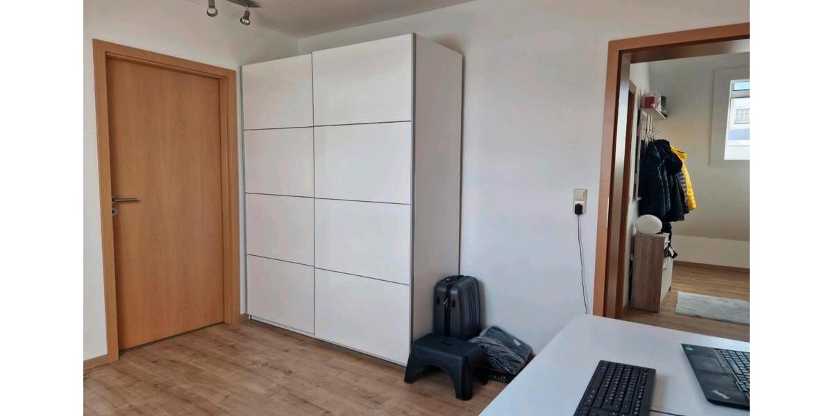 Dachgeschoßwohnung Herzebrock-Clarholz Clarholz - 4 Zimmer, 74 m&sup2;, 600&euro; | Angebot:25350857