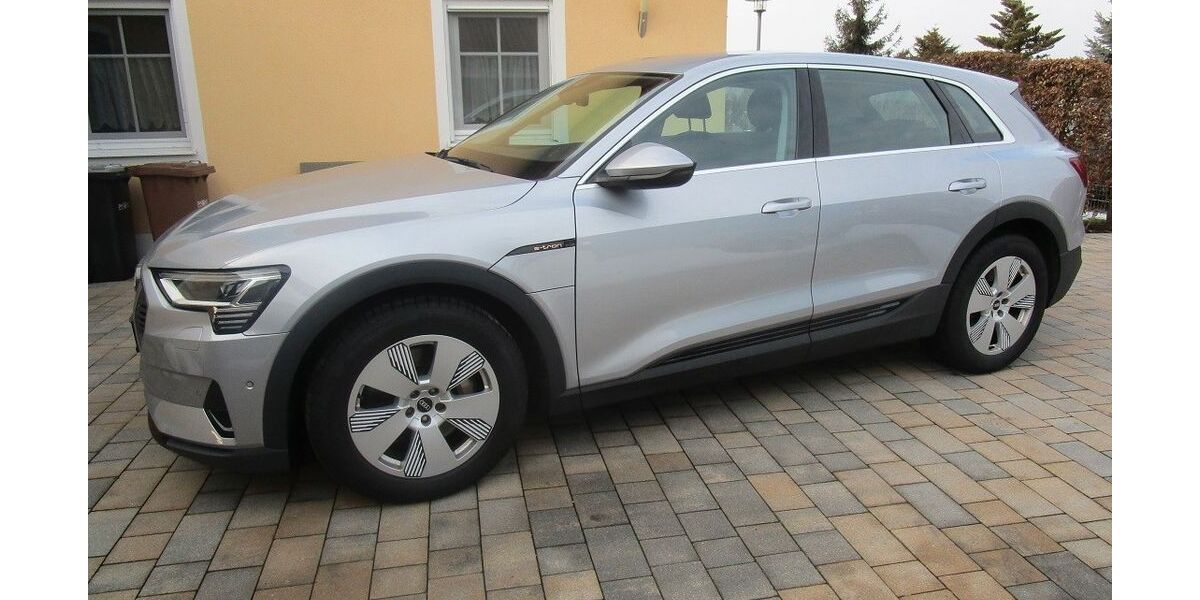 Audi e-tron 90.000 km 20.800 &euro; Ruhstorf 94099