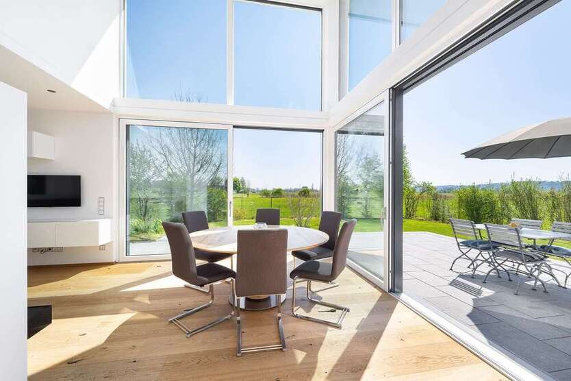 Haus zum Kaufen in Zolling 1.450.000 € 237.4 m²