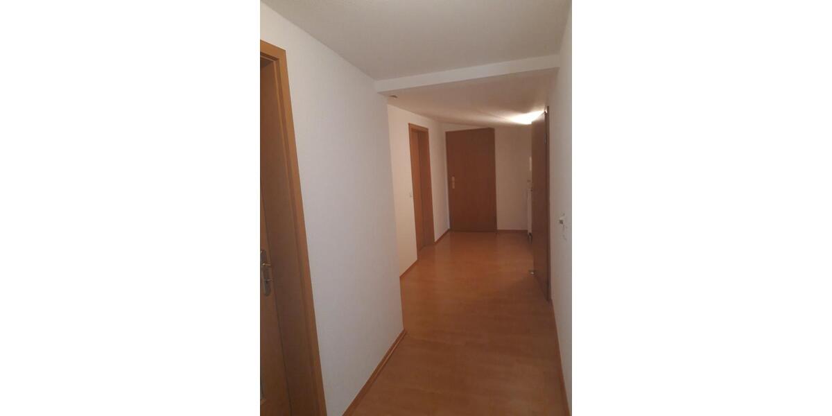 Dachgeschoßwohnung Perleberg - 3 Zimmer, 82 m&sup2;, 485&euro; | Angebot:26321315