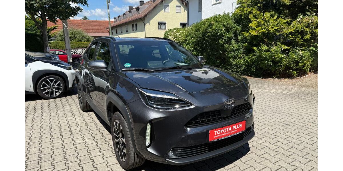 Toyota Yaris Cross 4.500 km 26.990 &euro; München 80995