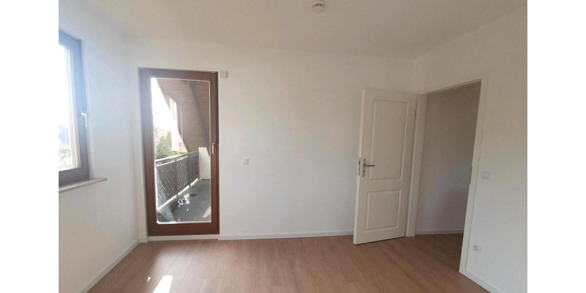 Einfamilienhaus Velten - 4 Zimmer, 142 m&sup2;, 2.300&euro; | Angebot:25357165