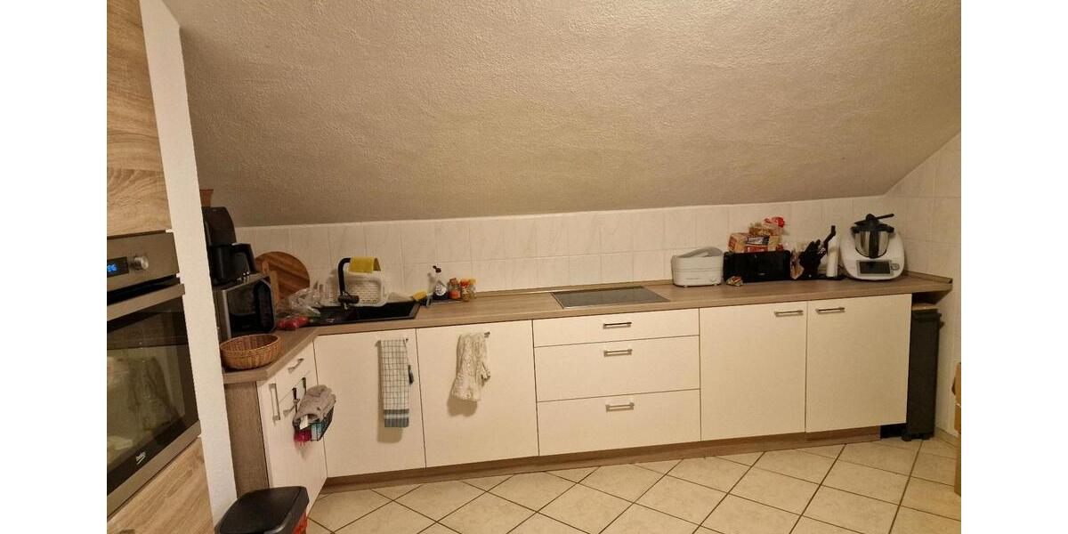 Dachgeschoßwohnung Bad Hersfeld - 4 Zimmer, 96 m&sup2;, 800&euro; | Angebot:26459853