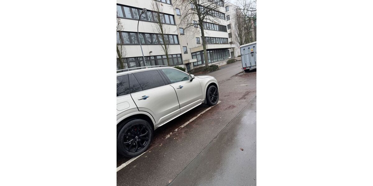 Volvo XC90 234.000 km 19.500 &euro; Stuttgart 70372