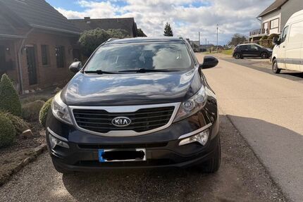Kia Sportage 273.000 km 5.100 &euro; Hürtgenwald 52393