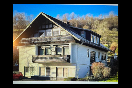 geräumige 124m² Wohnung im Erdgeschoss 3 zimmer