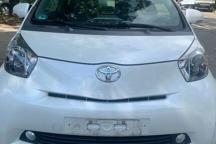 Toyota IQ 127.000 km 4.500 &euro; Mannheim 68309