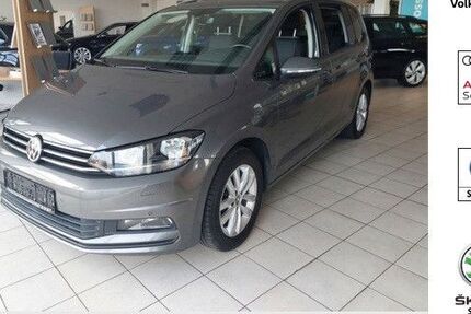 VW Touran 154.835 km 16.950 &euro; Bad Freienwalde 16259