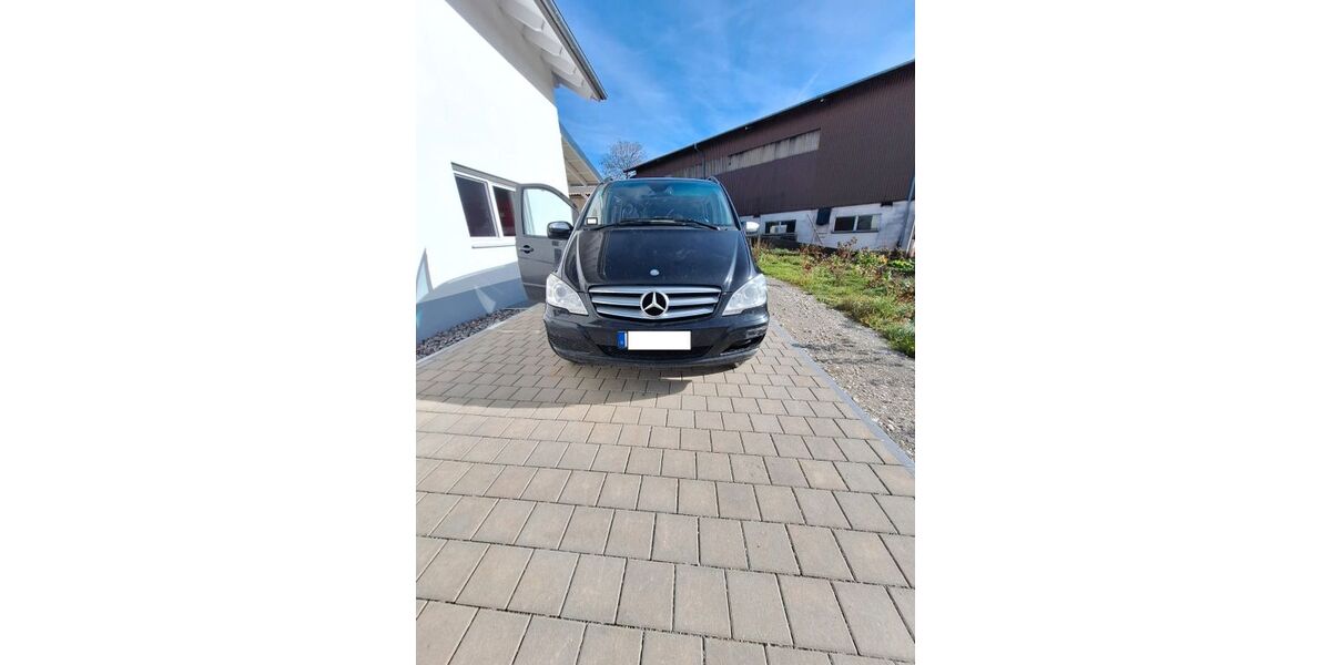 Mercedes-Benz Viano 270.000 km 9.700 &euro; donaueschingen 78166