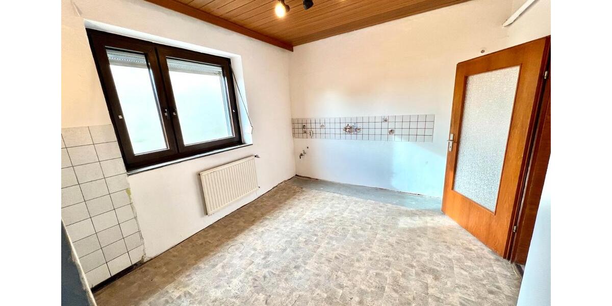 Einfamilienhaus Litzendorf - 7 Zimmer, 144 m&sup2;, 199.900&euro; | Angebot:27217699