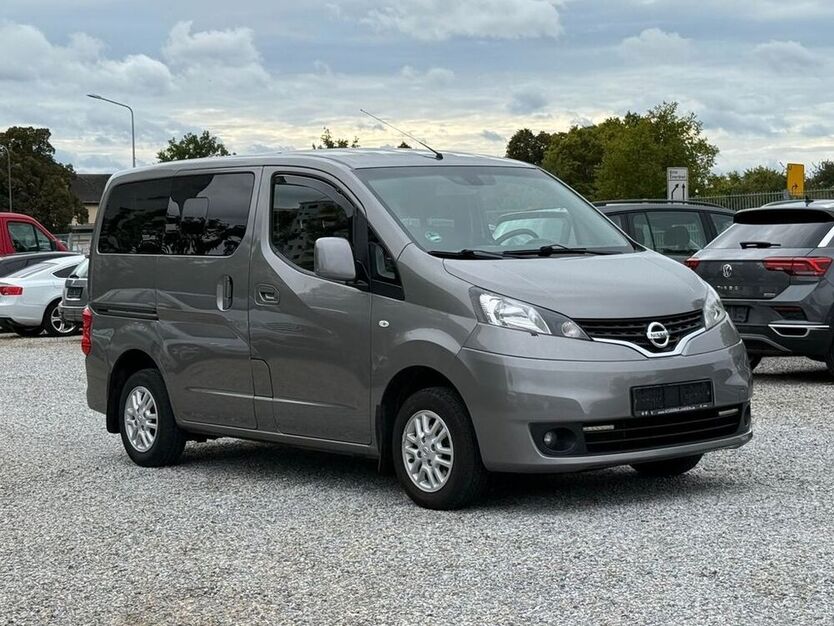 NV200