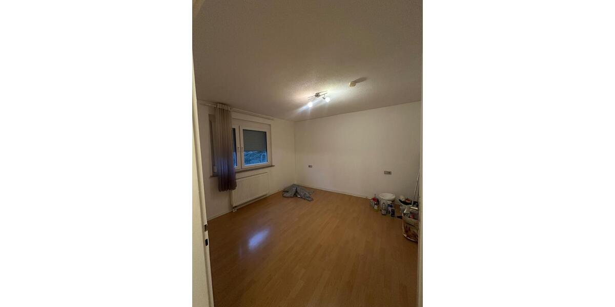 Erdgeschoßwohnung Esslingen am Neckar Oberesslingen - 3 Zimmer, 63 m&sup2;, 990&euro; | Angebot:25177953