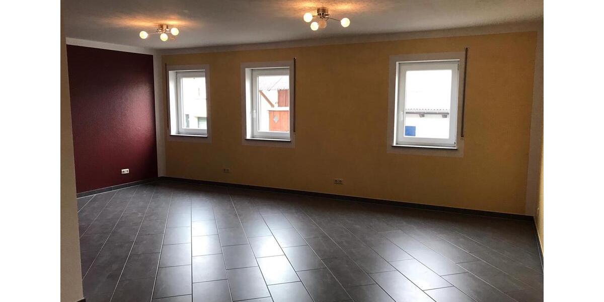 Etagenwohnung Rittersdorf - 5 Zimmer, 126 m&sup2;, 900&euro; | Angebot:26580670