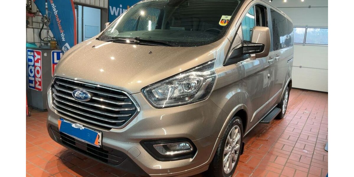 Ford Tourneo Custom 29.000 km 38.950 &euro; Geesthacht bei Hamburg 21502