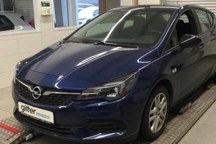 Opel Astra 28.684 km 14.199 &euro; Erfurt 99098