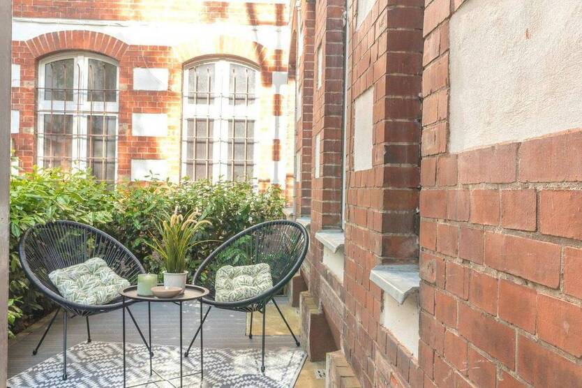 2-Zimmer kernsaniert in Charlottenburg | sofort Bezugsfrei | Barrierarm | Ohne Makler