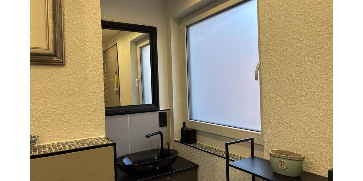 Mehrfamilienhaus, Wohnhaus Hage - 3 Zimmer, 120 m&sup2;, 1.800&euro; | Angebot:26376892