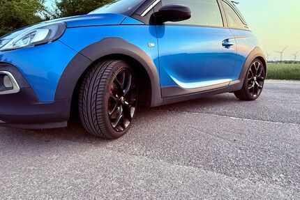 Opel Adam 64.999 km 13.000 &euro; Jüchen 41363