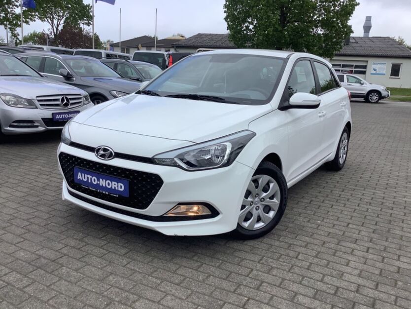 Hyundai i20 28.599 km 9.990 € Husum 25813