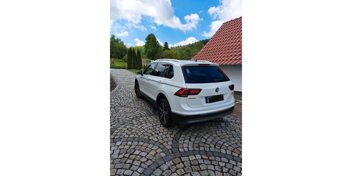 VW Tiguan 70.100 km 21.300 &euro; Kella 37308
