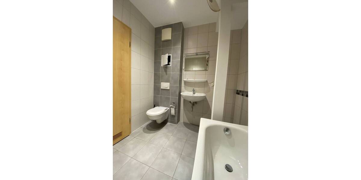 Zimmer Chemnitz Lutherviertel - 3 Zimmer, 57 m&sup2;, 327&euro; | Angebot:26320318