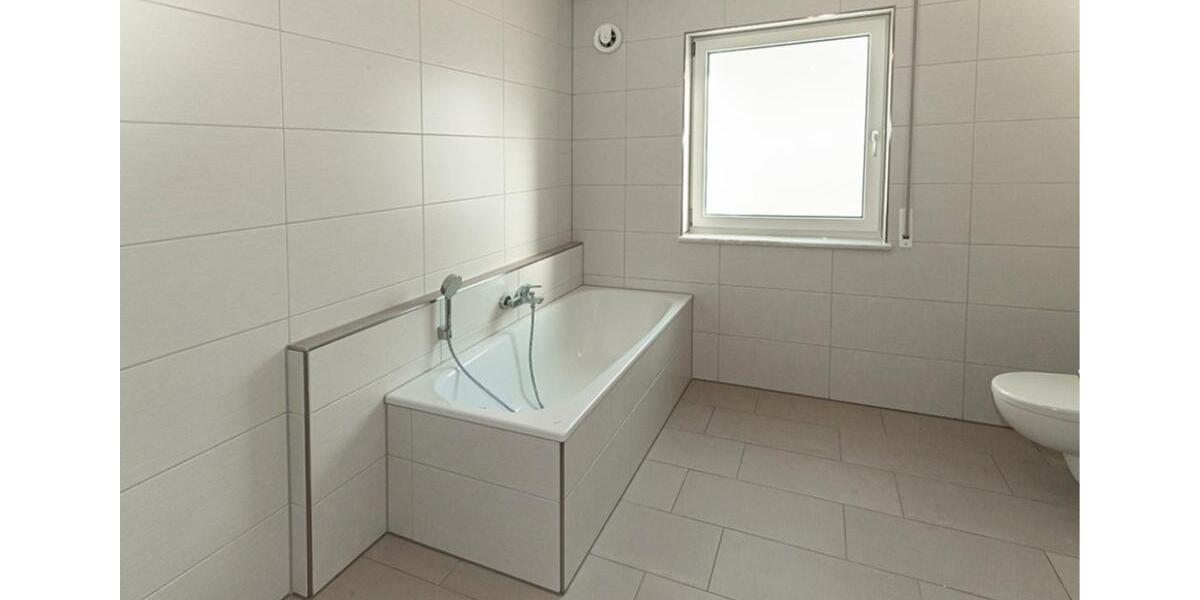 Erdgeschoßwohnung Freystadt - 4 Zimmer, 113 m&sup2;, 1.450&euro; | Angebot:26167165