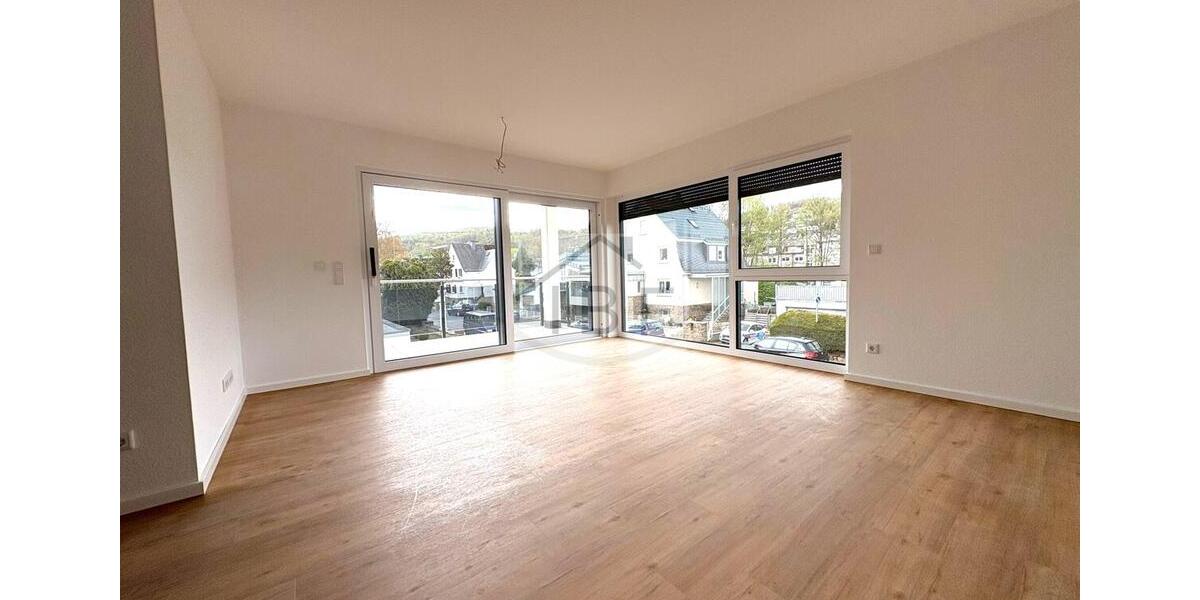 Etagenwohnung Neunkirchen - 4 Zimmer, 92 m&sup2;, 1.050&euro; | Angebot:26262442