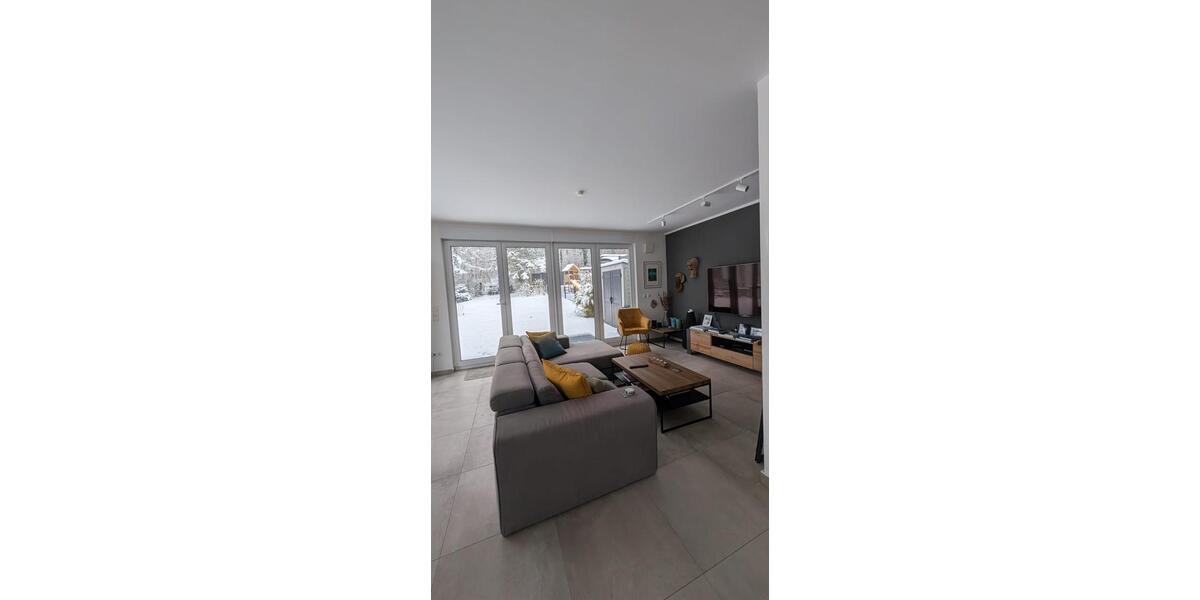 Reihenhaus Kassel Harleshausen - 4 Zimmer, 133 m&sup2;, 2.000&euro; | Angebot:25349027