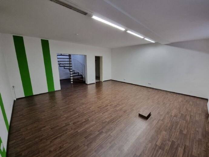 Ladenlokal - eingelaufener Standort - jetzt mieten! Direkt an der B96 zimmer