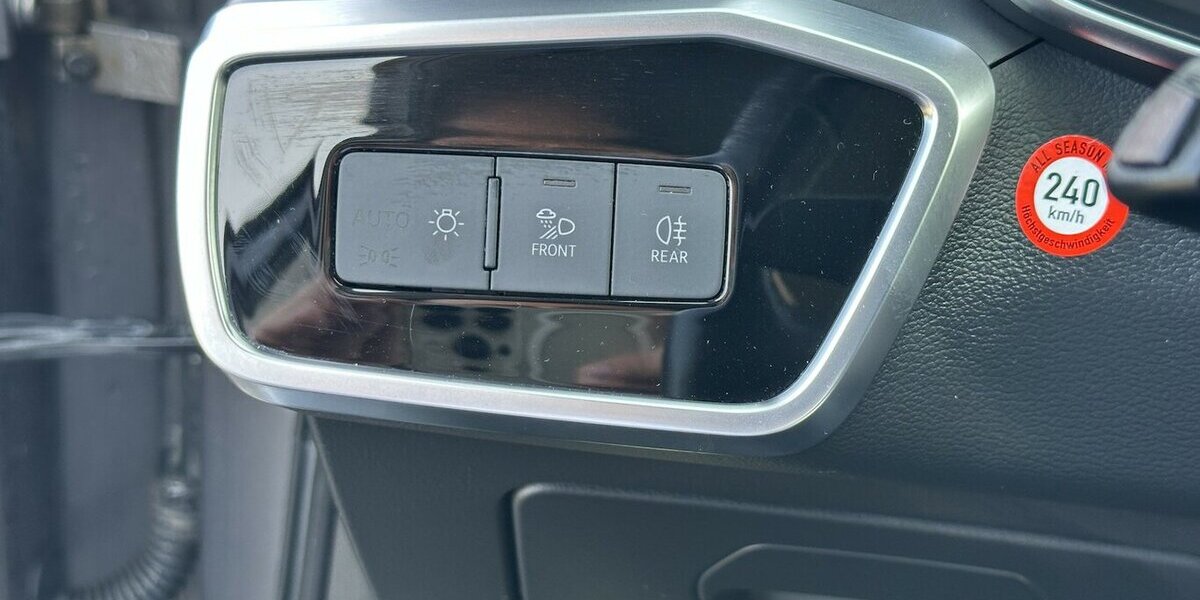 Audi A6 40 TDI Basis / Sitzheizung / HeadUp 199.800 km 17.790 &euro; Donauwörth 86609