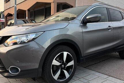 Nissan Qashqai 81.054 km 14.999 &euro; Bad Wildbad 75323