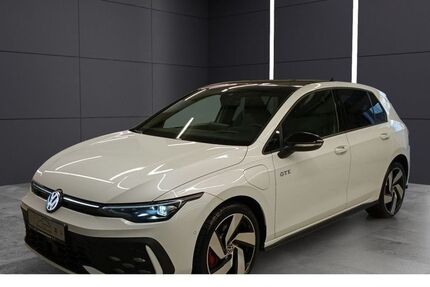 VW Golf 2.950 km 46.985 &euro; Bielefeld 33613