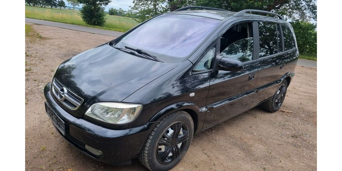 Opel Zafira 260.000 km 1.100 &euro; Döbeln 04720