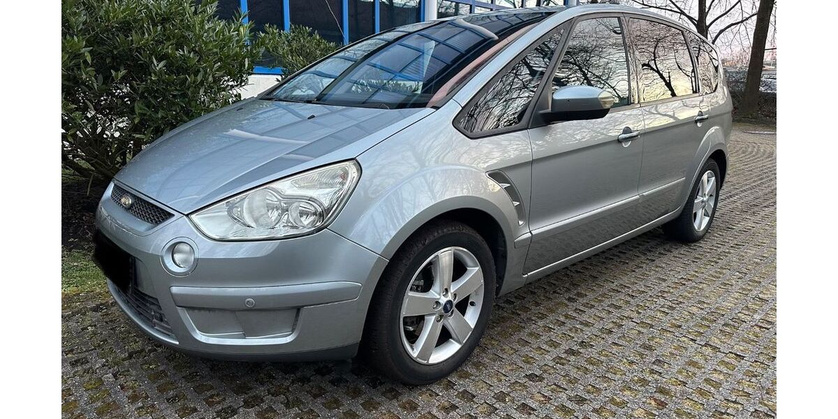 Ford S-Max 119.990 km 4.990 &euro; Unterschleißheim 85716