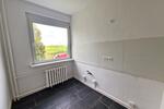 4-Zimmer-Wohnung im 2. Obergeschoss nach Renovierung zu vermieten zimmer