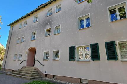 Wohnung Merseburg - 2 Zimmer, 54 m&sup2;, 348&euro; | Angebot:26544752