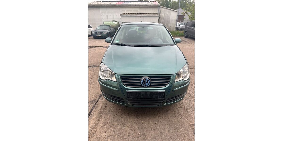 VW Polo 95.964 km 2.950 &euro; Ostseebad Nienhagen 18211