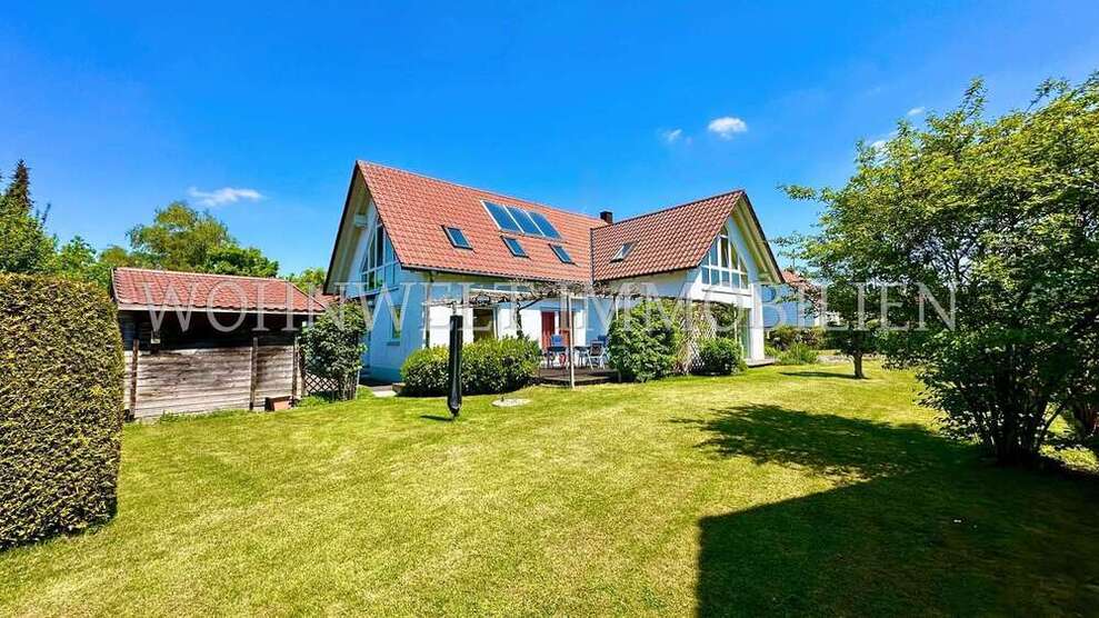 Haus zum Kaufen in Moosinning Eichenried 1.100.000 € 208.02 m²