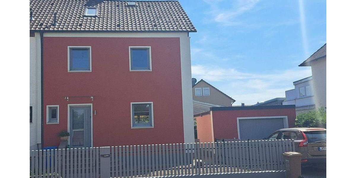 Doppelhaushälfte Straubing Straubing-Ost - 5 Zimmer, 129 m&sup2;, 549.000&euro; | Angebot:25657412