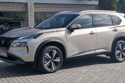 Nissan X-Trail 10.300 km 37.490 &euro; Esens 26427