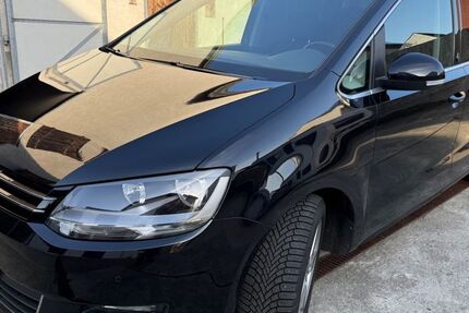 VW Sharan 62.100 km 22.999 &euro; Großmehring 85098