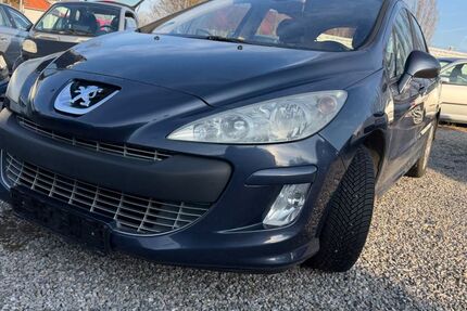 Peugeot 308 226.536 km 1.500 &euro; Puchheim 82178