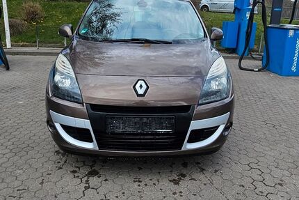 Renault Scenic 246.000 km 3.699 € Plauen 08527