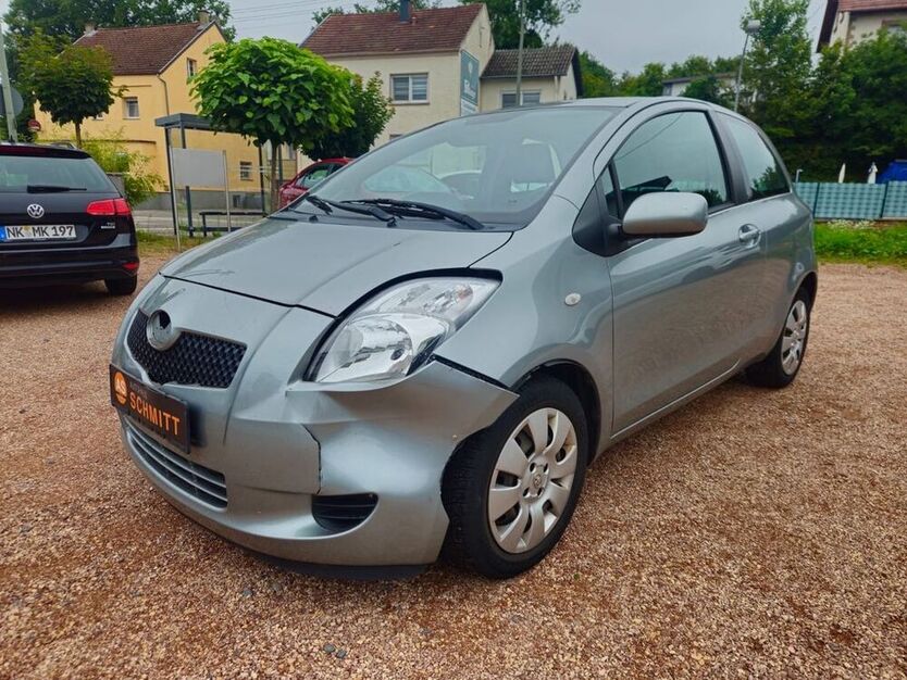 Yaris