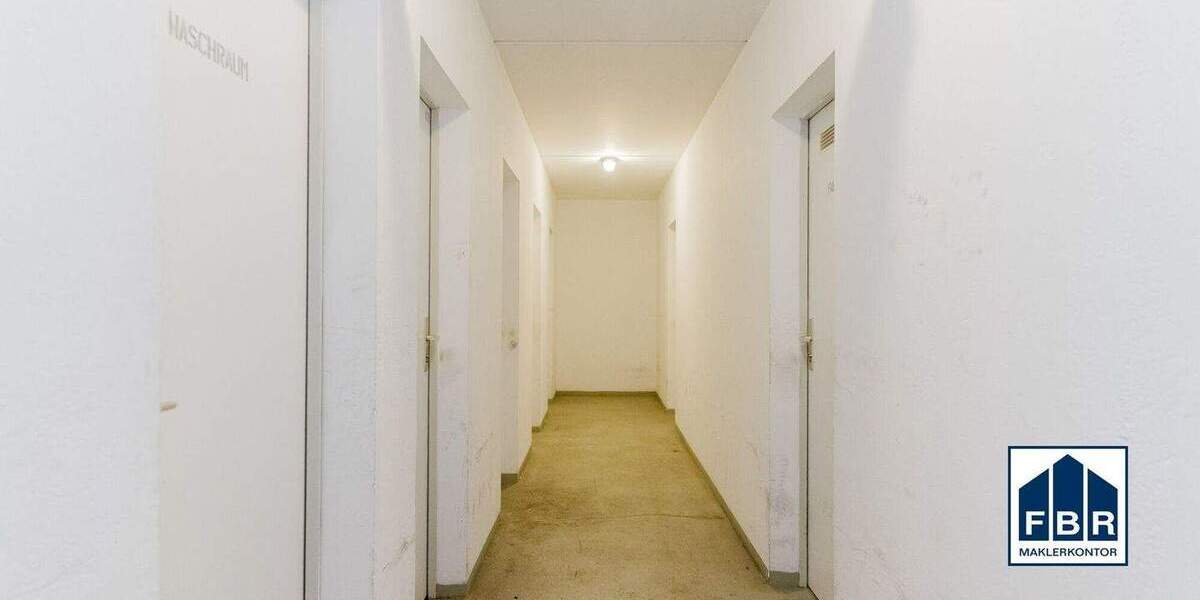 Investieren in der Landeshauptstadt - Eigentumswohnung mit Südbalkon und Tiefgarage 3 zimmer