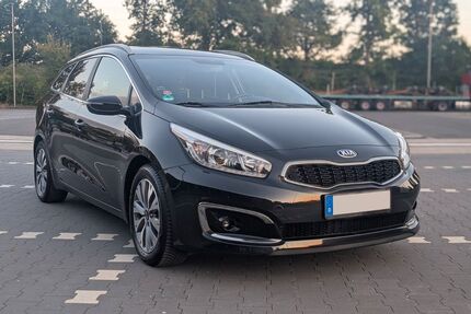 Kia ceed Sportswagon 94.700 km 11.900 € Krefeld 47800