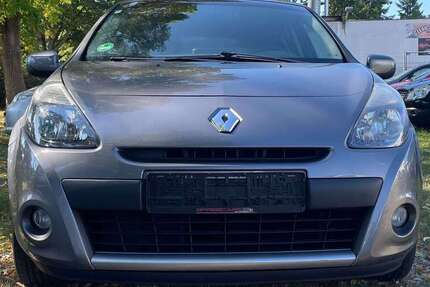 Renault Clio 75.300 km 4.500 € Berlin 13599