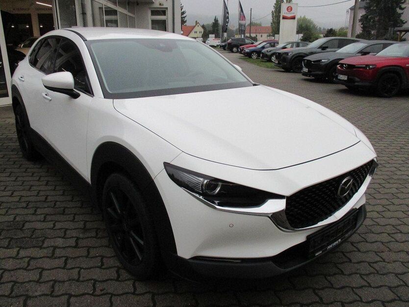 Mazda CX-30 64.560 km 23.989 € Dresden 01139